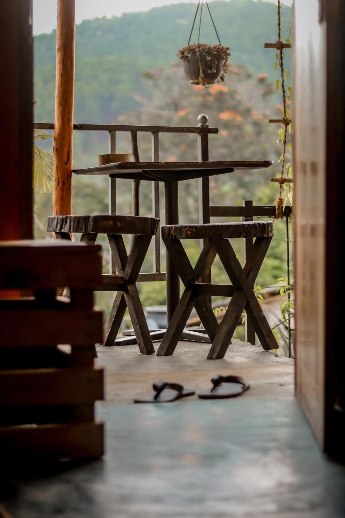 Hostal Tree House Ella Zewnętrze zdjęcie