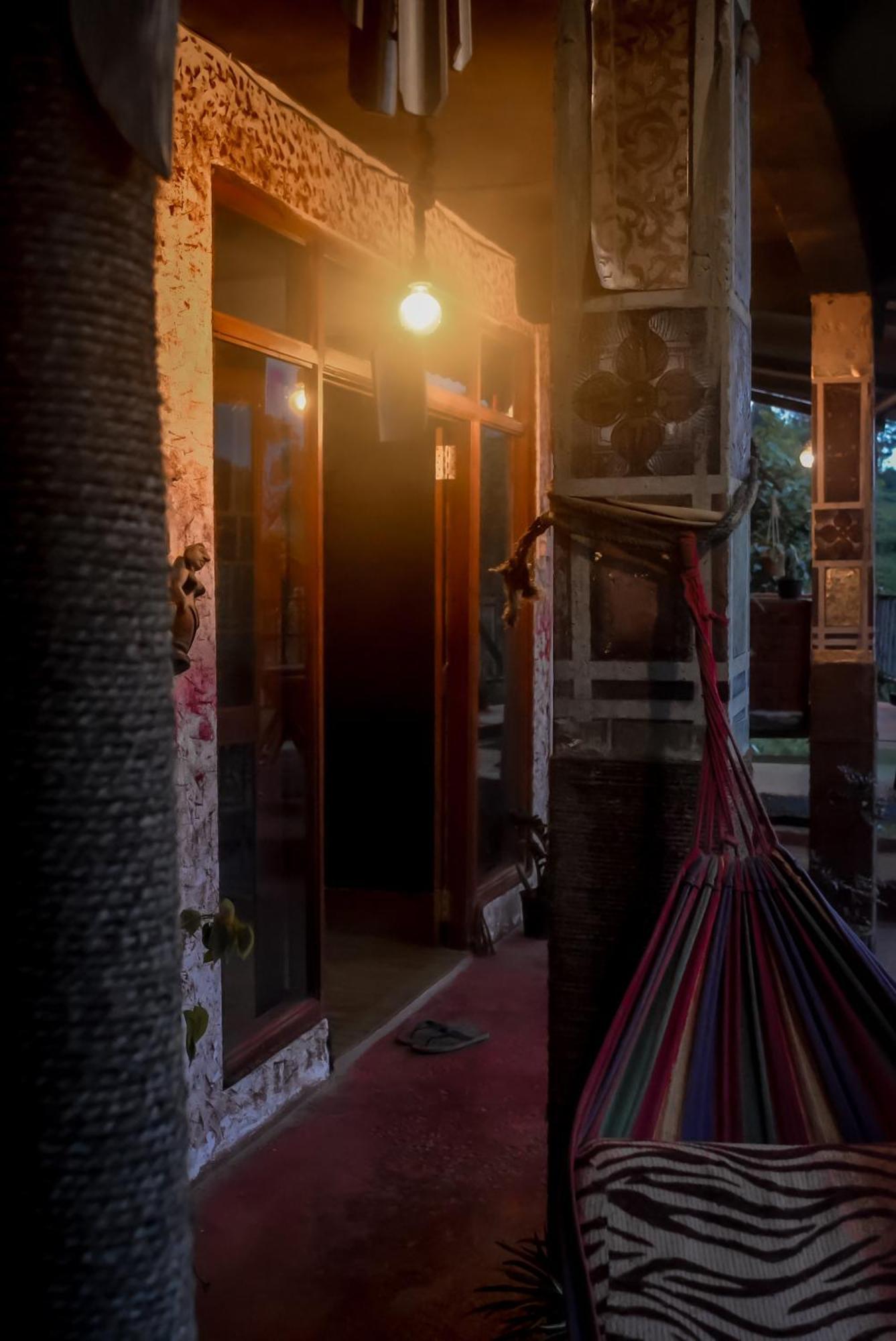 Hostal Tree House Ella Zewnętrze zdjęcie